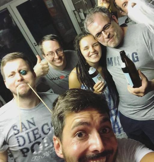 Prominenter-Besuch-im-Proberaum-unser-liebster-Mischer-Friedl-beehrte-uns.jpg